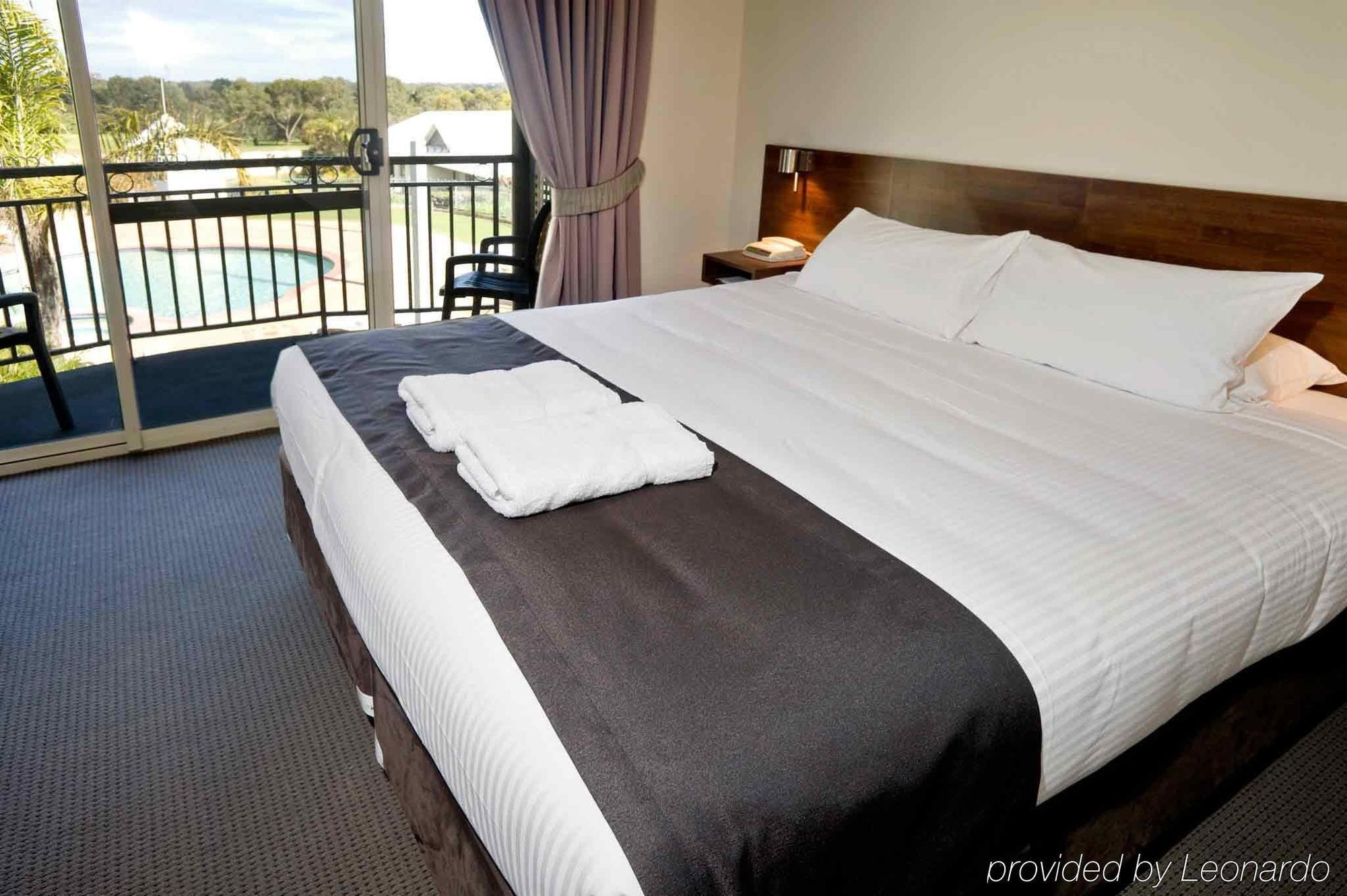 Mercure Bunbury Sanctuary Golf Resort חדר תמונה