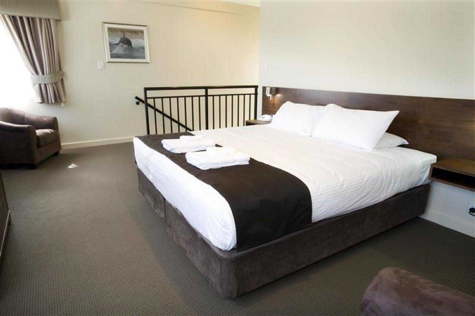 Mercure Bunbury Sanctuary Golf Resort מראה חיצוני תמונה