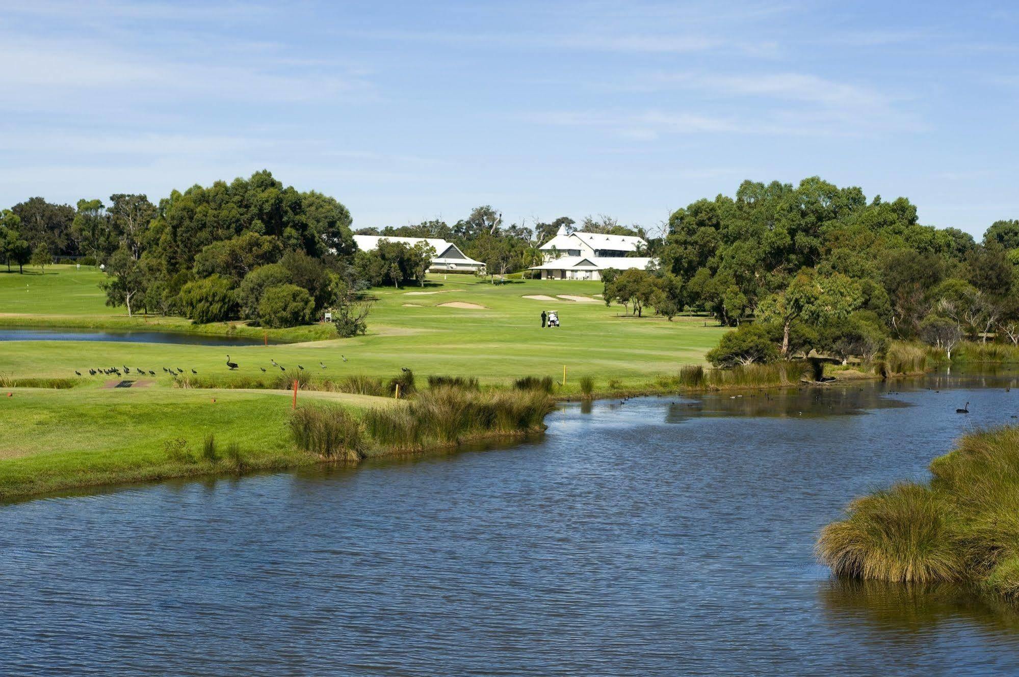Mercure Bunbury Sanctuary Golf Resort מראה חיצוני תמונה